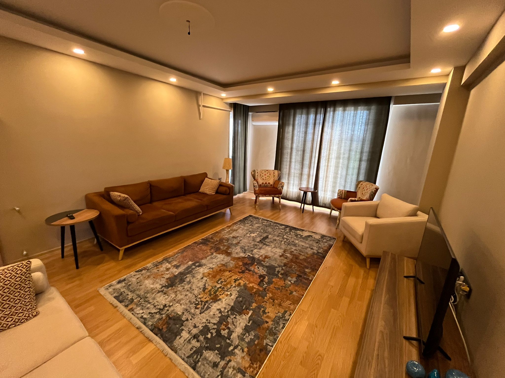 KAPALI MUTFAK Çok Geniş İster Eşyalı İster Boş Satılık Daire