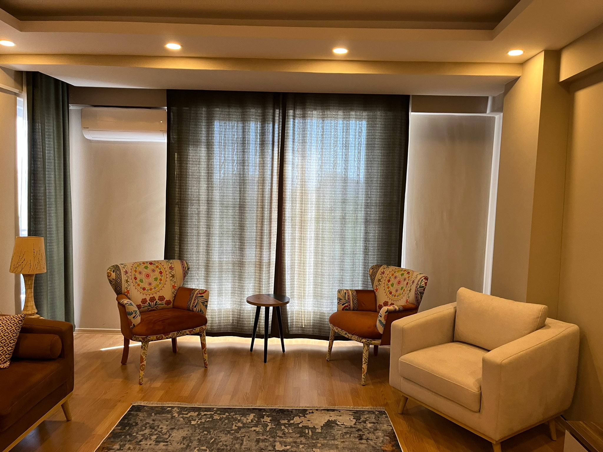 KAPALI MUTFAK Çok Geniş İster Eşyalı İster Boş Satılık Daire