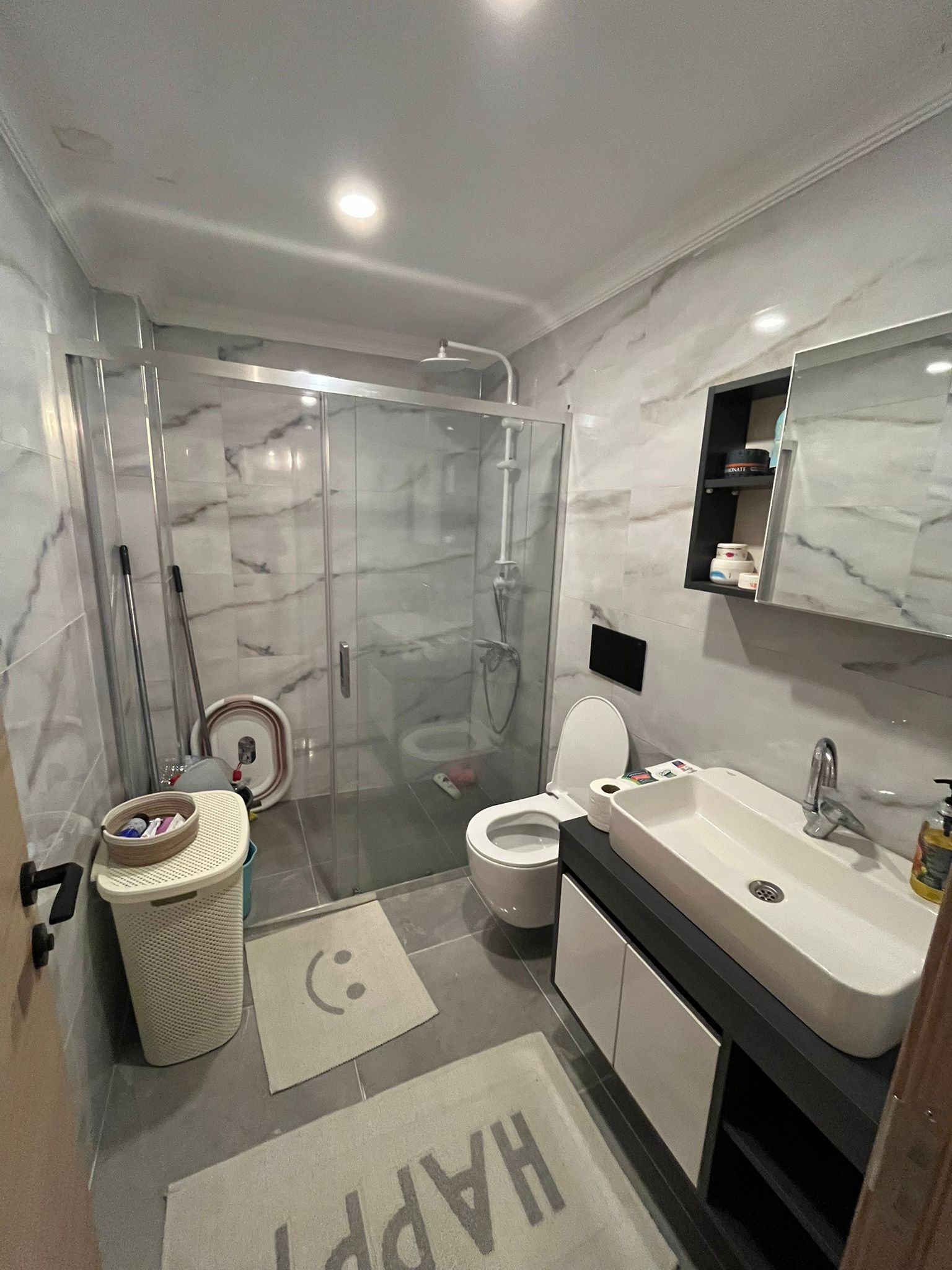 KAPALI MUTFAK Çok Geniş İster Eşyalı İster Boş Satılık Daire