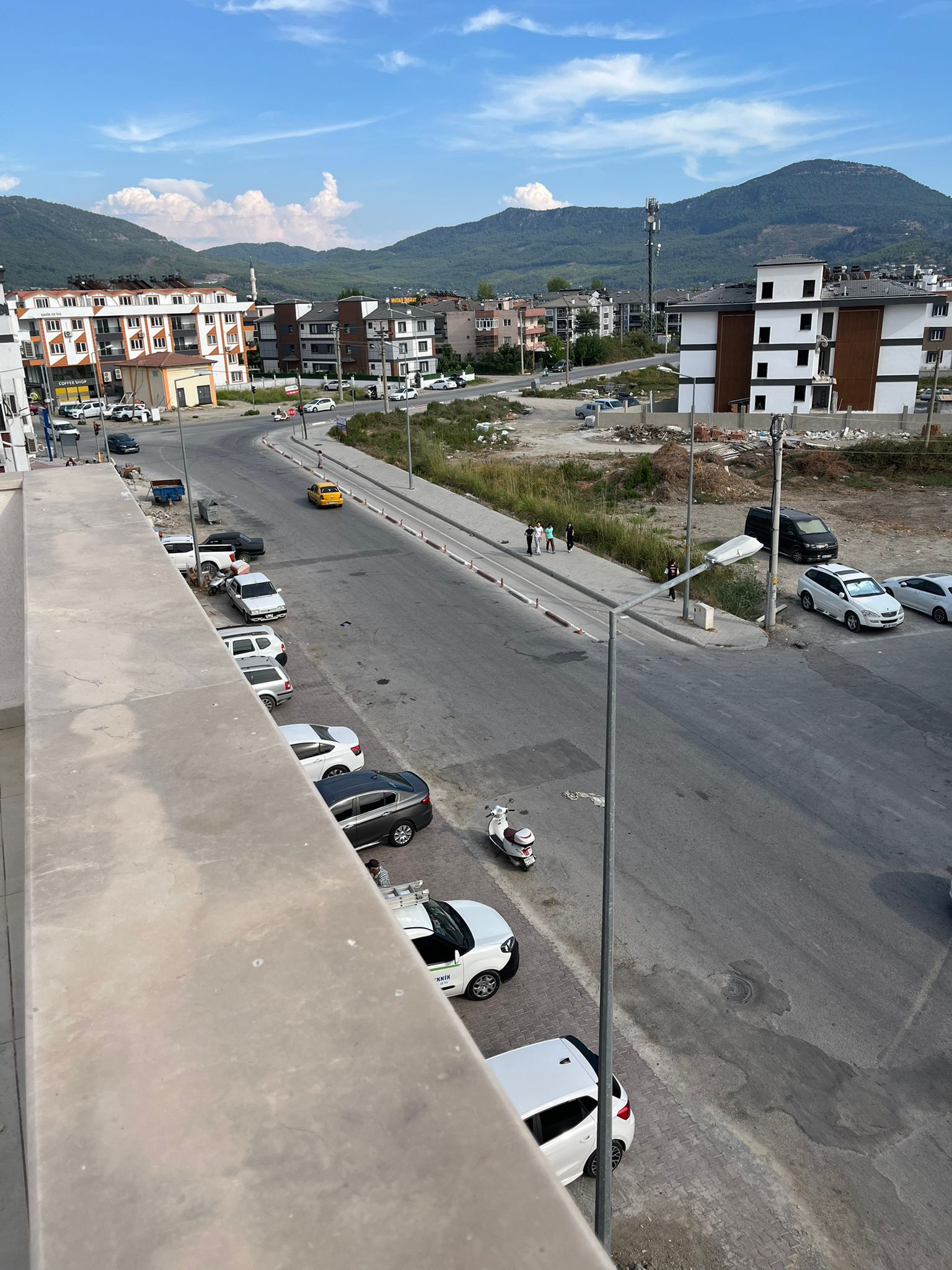 Hastane Yakını, A101 Üzeri, 2+1 Ters Dubleks