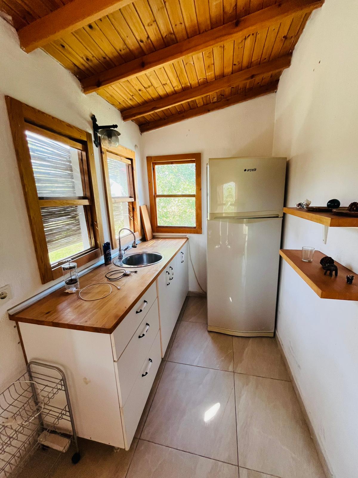 Güzelyurtta Satılık 1 Dönüm İçerisinde Müstakil Ev Ref.Kodu:7305