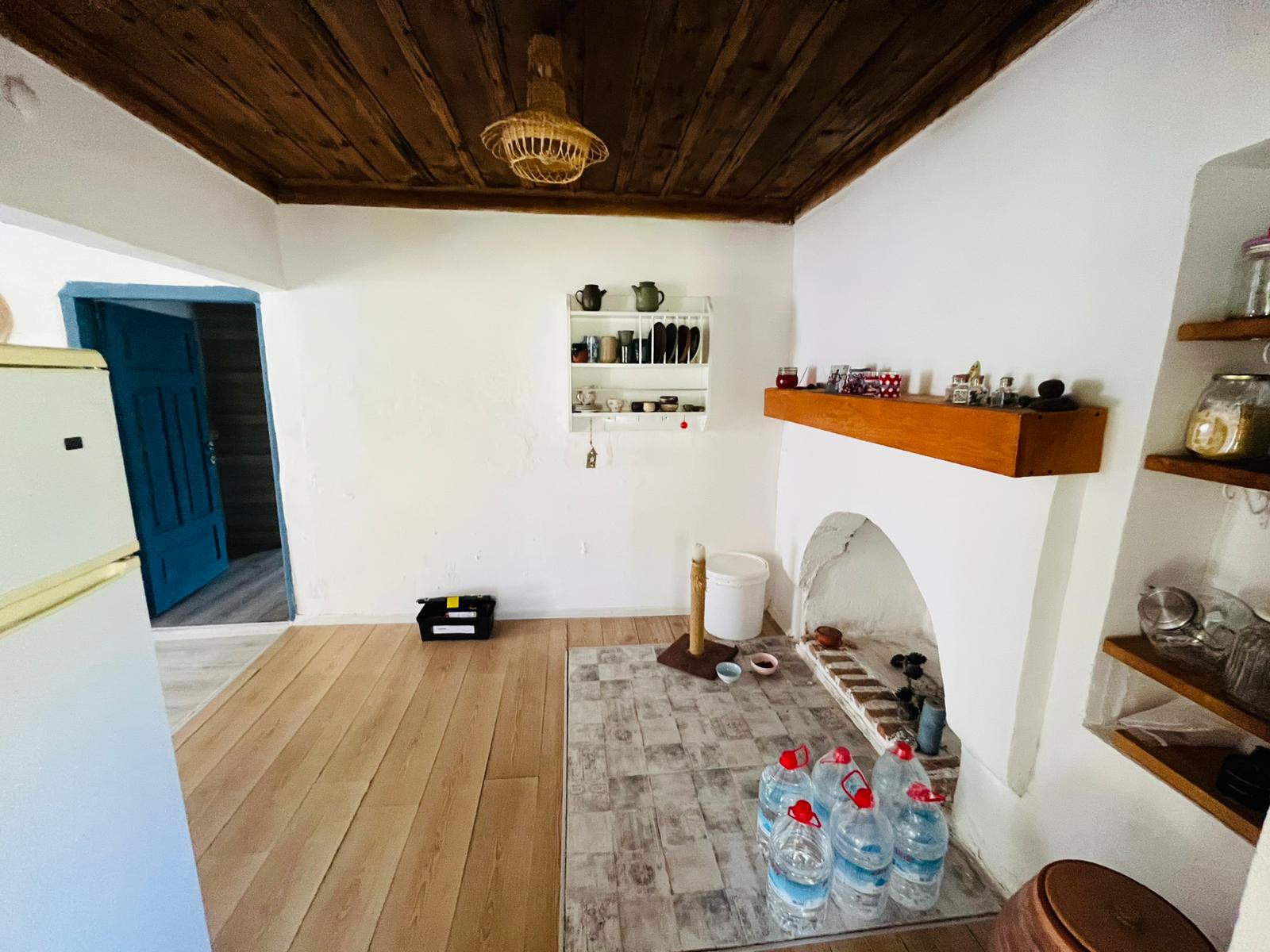 Güzelyurtta Satılık 1 Dönüm İçerisinde Müstakil Ev Ref.Kodu:7305
