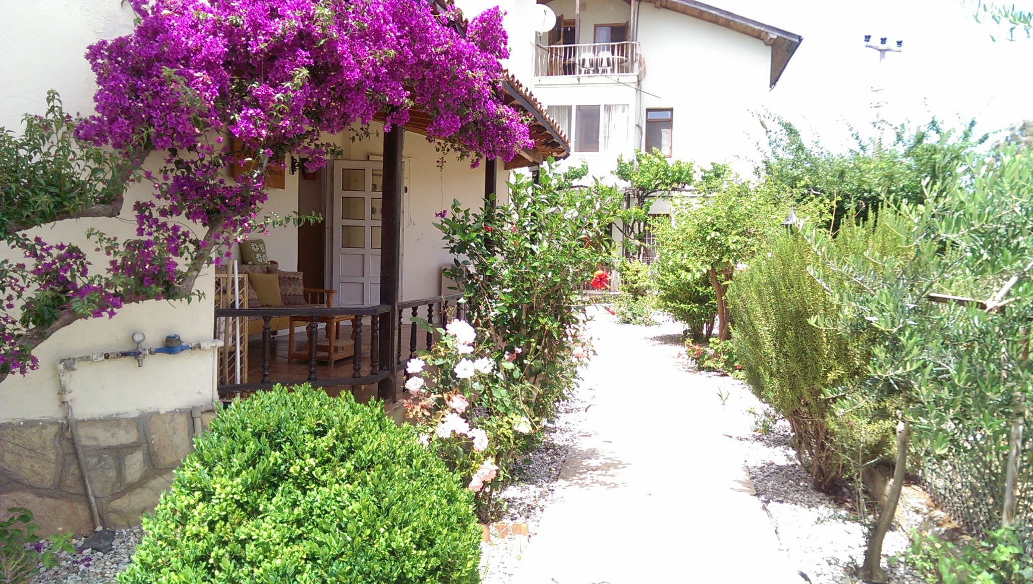 Havuzlu ve Bahçeli Site İçinde Satılık 1+1 Daire – Çalış, Fethiye