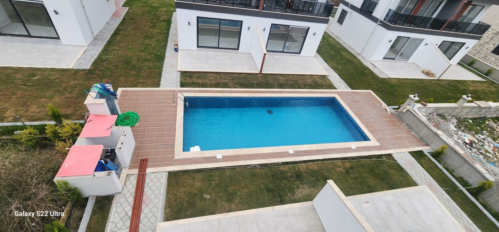 Dalaman’da Terasında Jakuzi Bulunan Lüks Triplex Villa – 4+1, Ortak Havuzlu