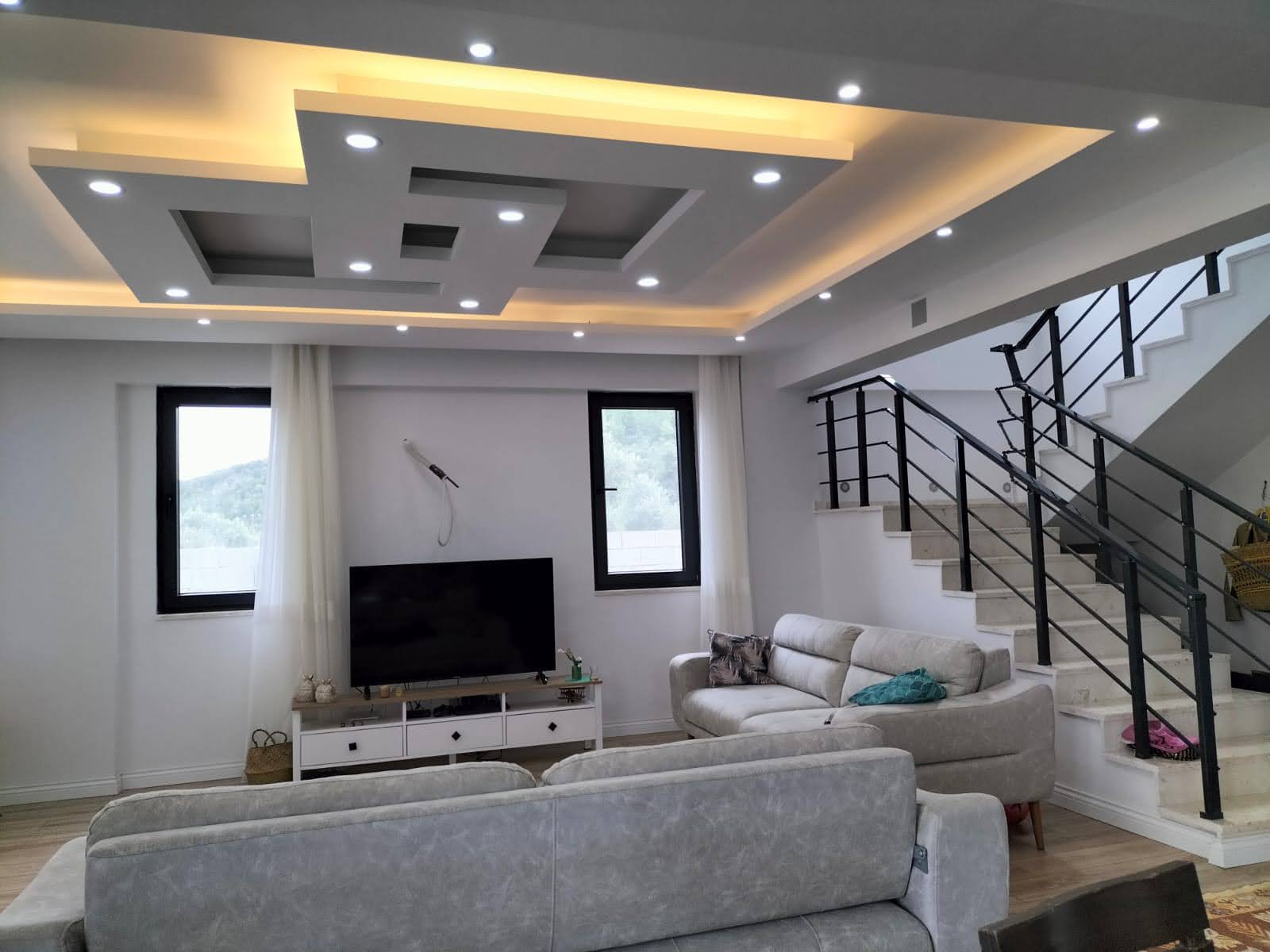 1887m² Arsada, 250m² Kullanımlı Özel Havuzlu Satılık Villa – Ortaca Fevziye 