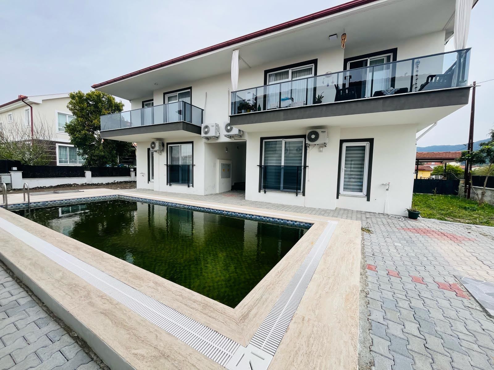 DALAMAN HAVUZLU SİTEDE KİRALIK 2+1 EŞYALI DAİRE REF.KODU:7191