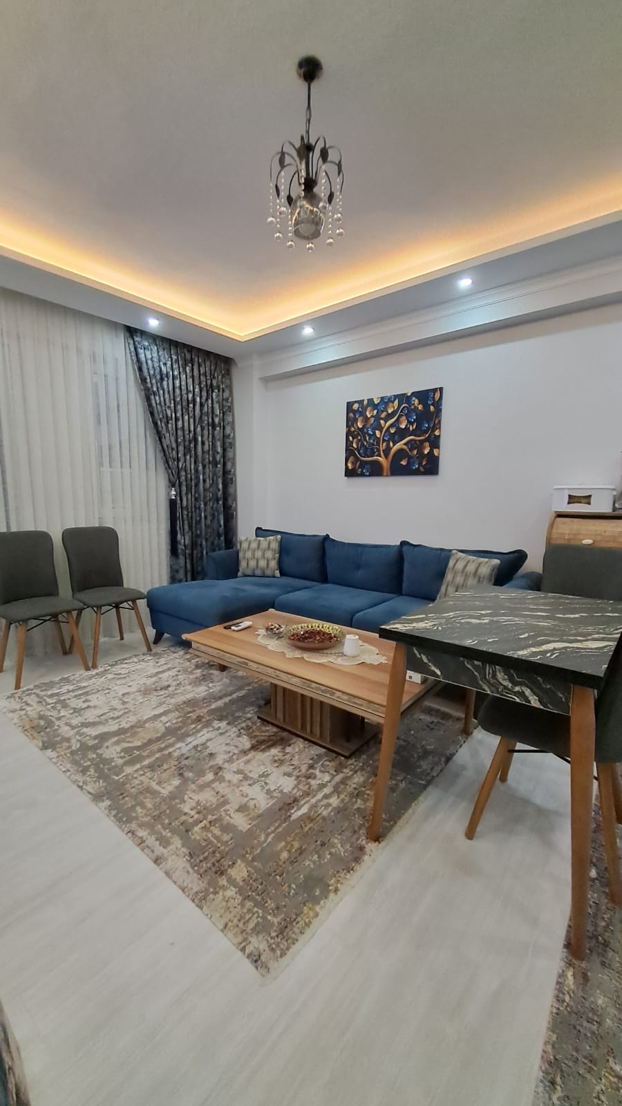 DALAMAN KARAÇALIDA MERKEZİ KONUMDA SATILIK 1+1 ARA KAT DAİRE