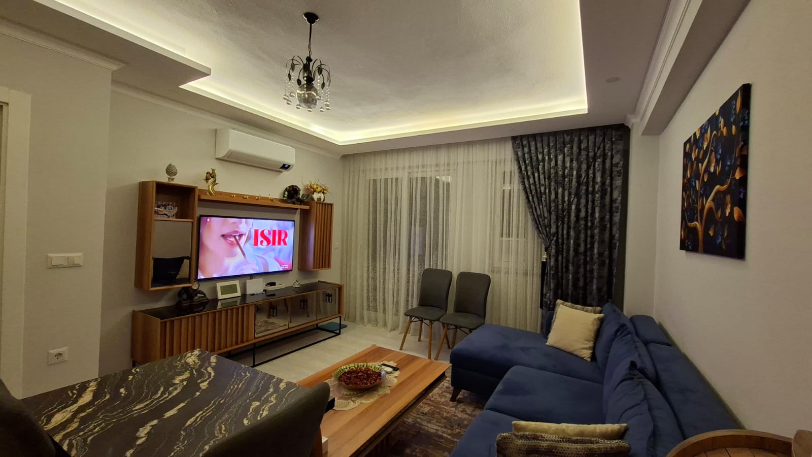 DALAMAN KARAÇALIDA MERKEZİ KONUMDA SATILIK 1+1 ARA KAT DAİRE