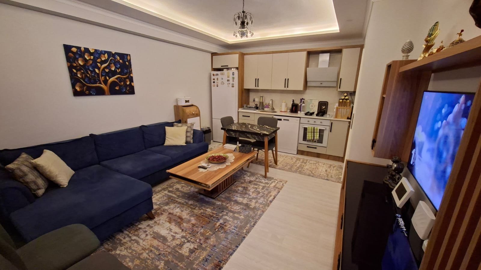 DALAMAN KARAÇALIDA MERKEZİ KONUMDA SATILIK 1+1 ARA KAT DAİRE