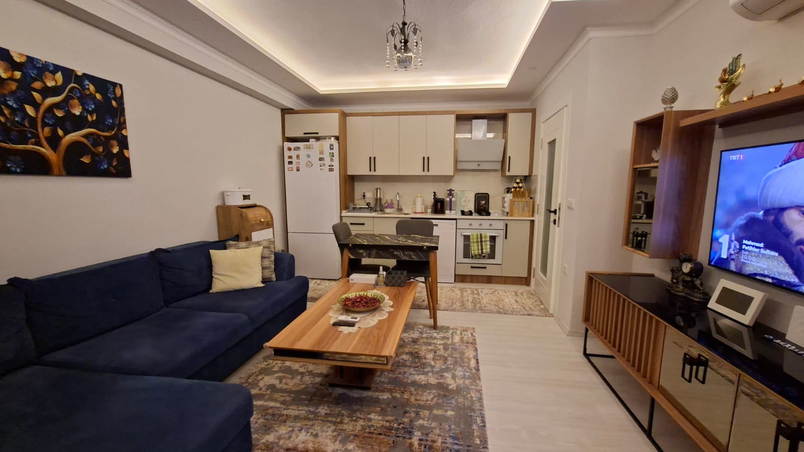 DALAMAN KARAÇALIDA MERKEZİ KONUMDA SATILIK 1+1 ARA KAT DAİRE