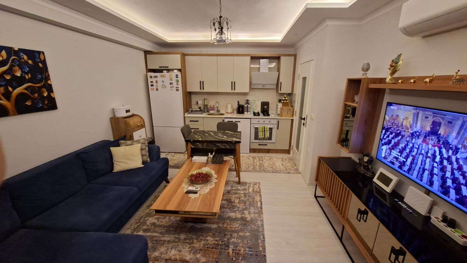 DALAMAN KARAÇALIDA MERKEZİ KONUMDA SATILIK 1+1 ARA KAT DAİRE