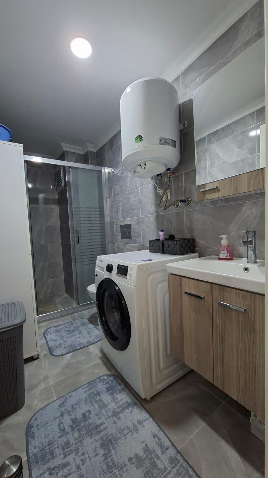 DALAMAN KARAÇALIDA MERKEZİ KONUMDA SATILIK 1+1 ARA KAT DAİRE